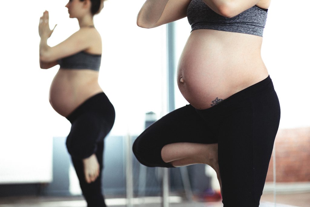 Schwangeren-Yoga in Chemnitz mit Ellen Kaettniss bei Yoga-Inspiration